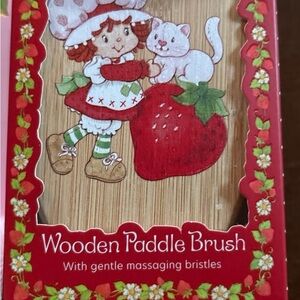Strawberry Shortcake Wooden Paddle Brush